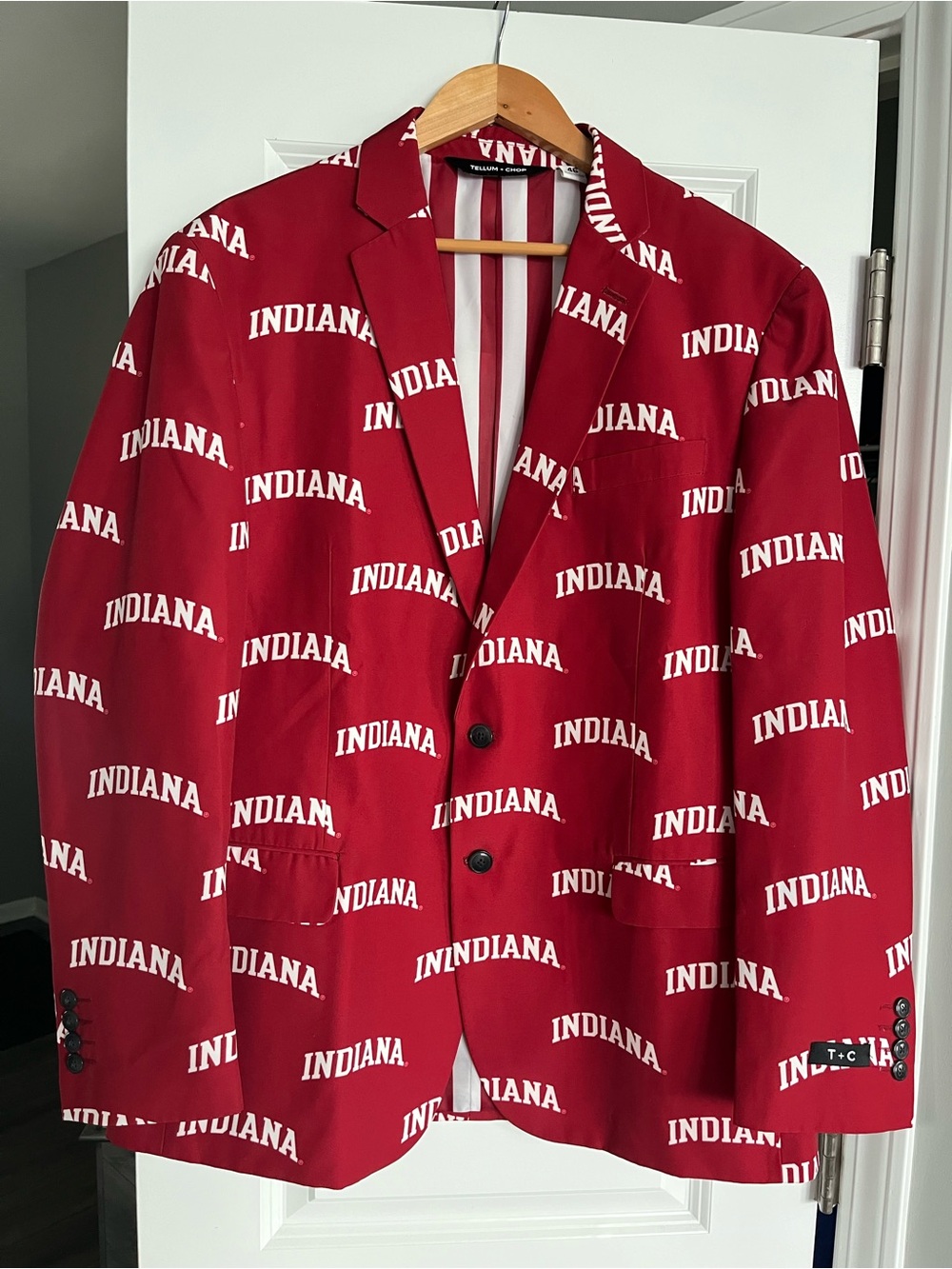 TELLUM + CHOP Indiana Hoosiers Red Blazer Jacket Size 46 All-Over Indiana Logo